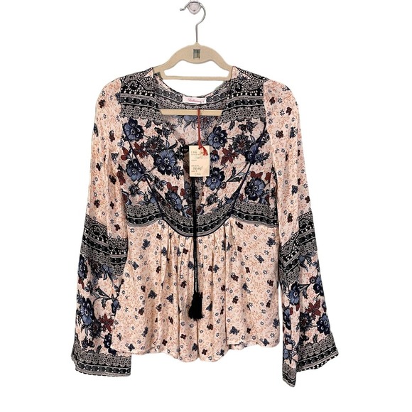 BELLISIMA Tunic S Boho Floral Keyhole Tassel Tie Pleated Dolman Sleeves Pink NWT - Picture 1 of 9